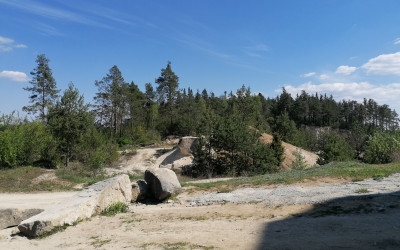 Kamieniołom Babia Dolina w Józefowie (PK Puszczy Solskiej)