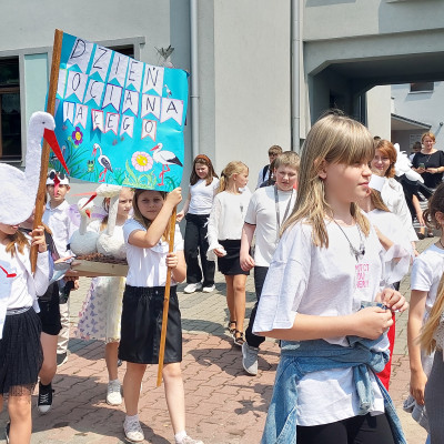Parada bocianów w Janowie Podlaskim