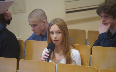 Uczniowie podczas części ustnej (3)