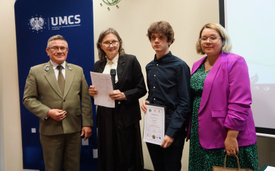 Finalista Hieronim Pazur z opiekunem