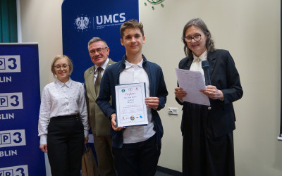 Finalista Piotr Źródło