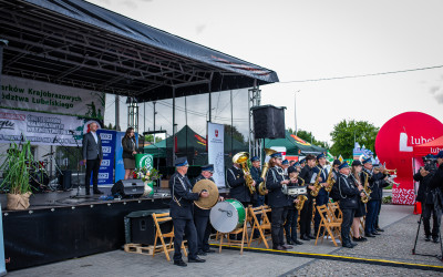 Orkiestra Dęta z Łomaz podczas występu