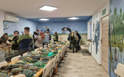 Uczestnicy szkolenia podczas zwiedzania OEM w Brzeźnie