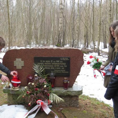 Wiosenne „Zimowym Tropem” przez historyczne miejsca Chełmskiego Parku Krajobrazowego