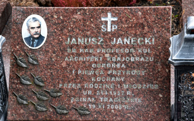 Talica na grobie prof. Janusza Janeckiego
