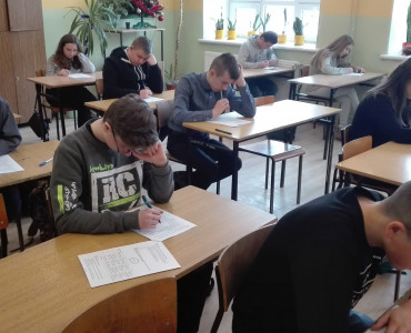 ETAP PARKOWY OGÓLNOPOLSKIEGO KONKURSU "POZNAJEMY PARKI KRAJOBRAZOWE POLSKI" W KRZCZONOWIE