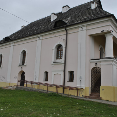 SYNAGOGA W MODLIBORZYCACH