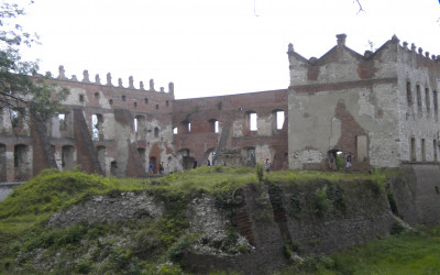 Ruiny zamku w Krupem, fot. M. Angel