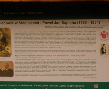 Pokazy kawaleryjskie, odsłonięcie tablicy poświęconej pamięci Pawła Sapiehy.